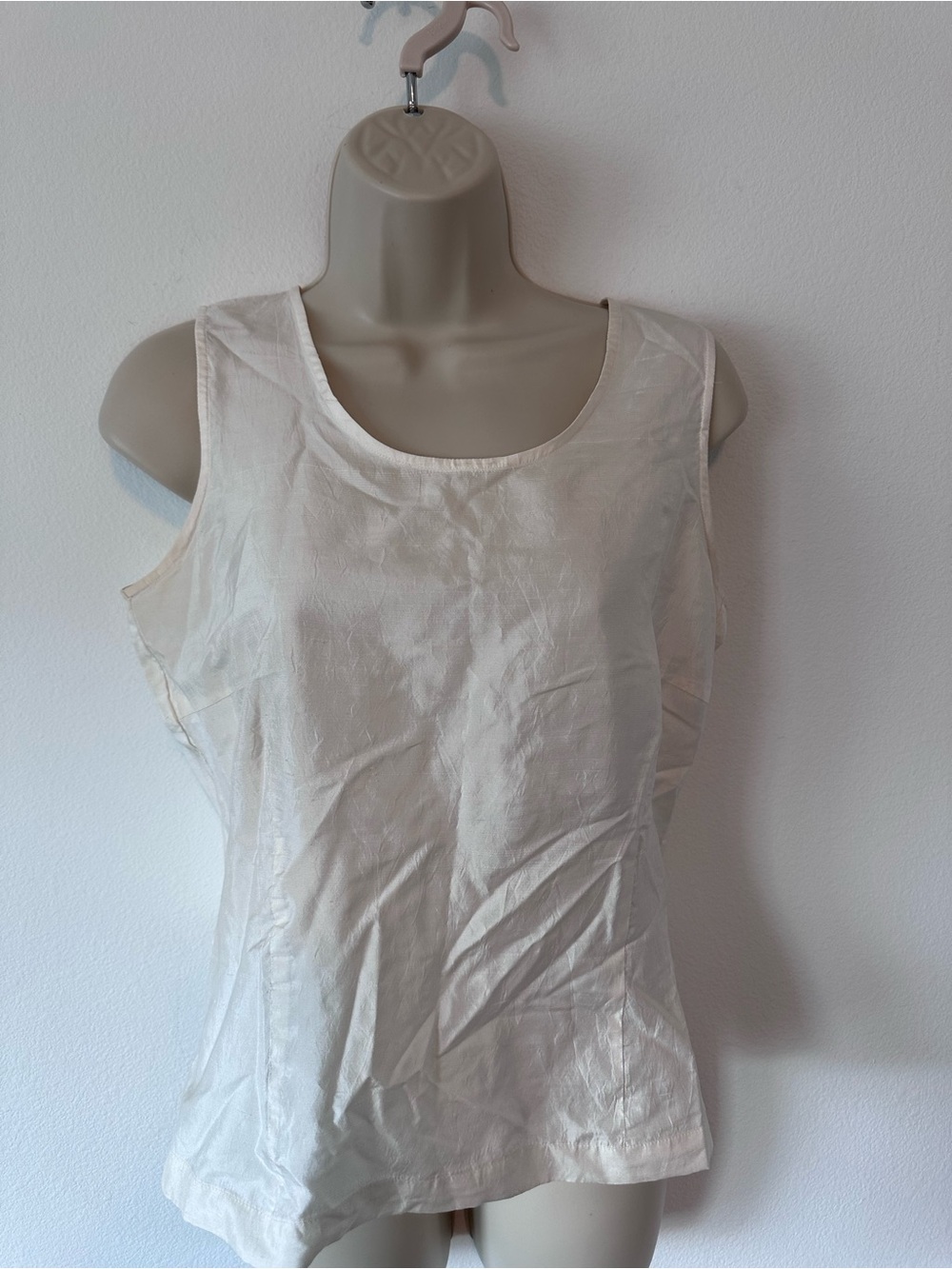 Simple Sleeveless Cream Tank Top